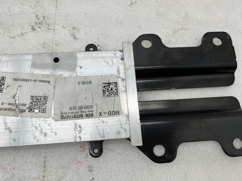 AG151369-D ⭕ 2016-2020 Tesla Model X Rear Driver Side 2nd Row Seat Frame Plate Catcher Left