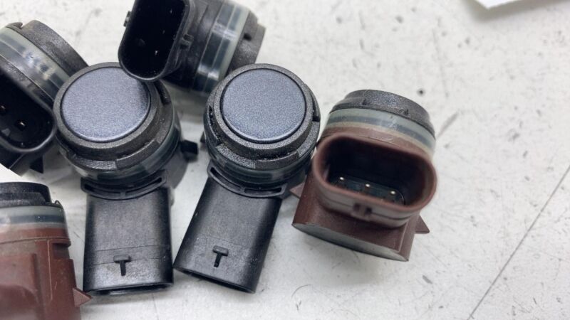 1127502-12-C 2016-2023 Tesla Model S X 3 Y Front or Rear Bumper Ultrasonic Parking Sensor PDC