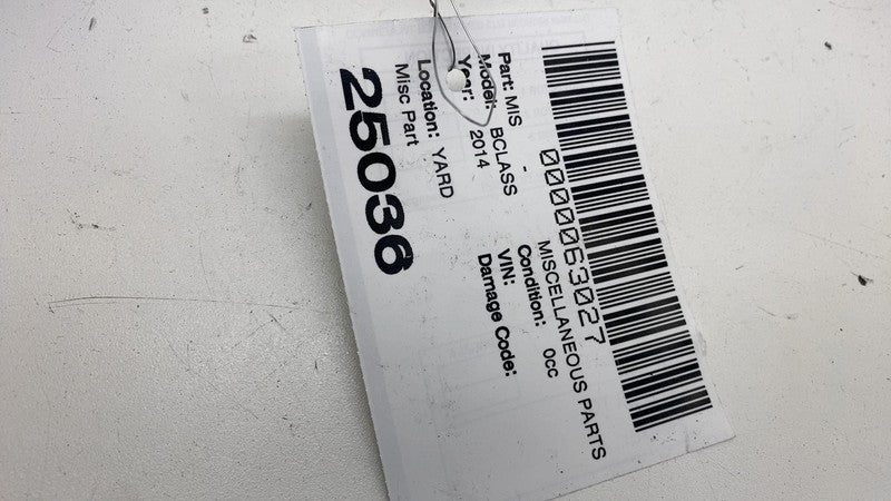 A2467200111 ⭕ 13-18 Mercedes-Benz B-Class Front Left & Right Door Audio Speaker A2467200111