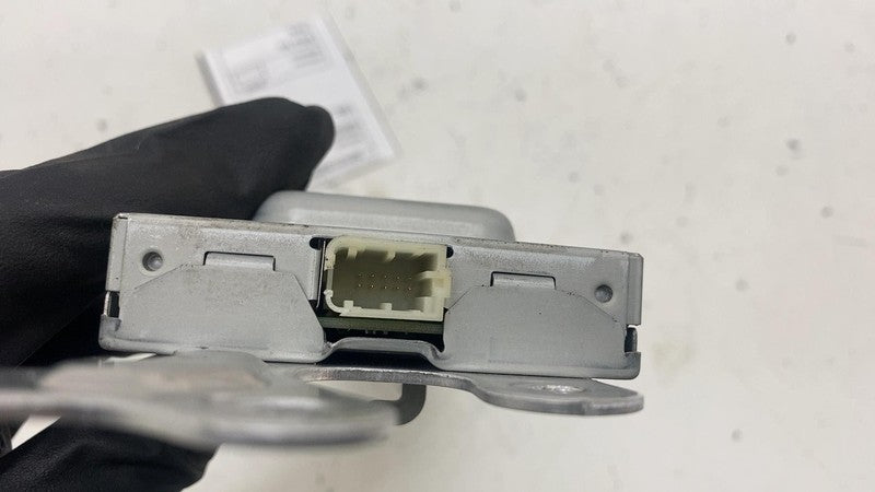 ⭕ 17-23 Model 3 M3 Harman Becker HBZ502 Radio FM/HD Receiver Module 10