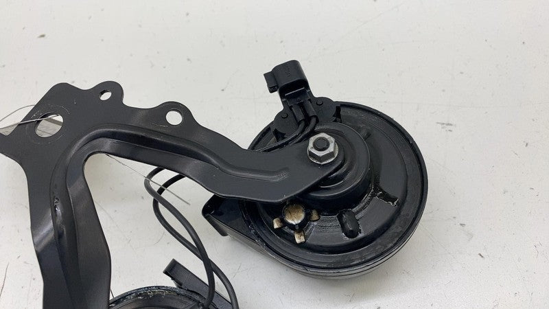 ⭕ 2017-2022 Chrysler Pacific FIAMM Hight & Low Pitch Tone Horn Signal w/ Bracket