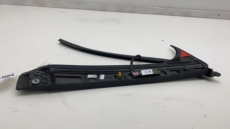 1092312 98 E 16-20 Model X Right B-Pillar Applique Trim Molding w/ Camera & Seal 1092312-98-E