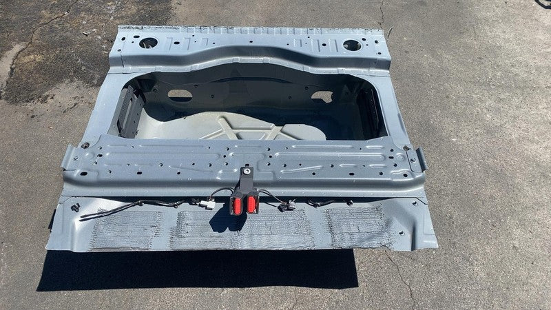 ⭕ 2022 2023 2024 Rivian R1S Rear Bucket Assembly (Beside Spare Tire) P