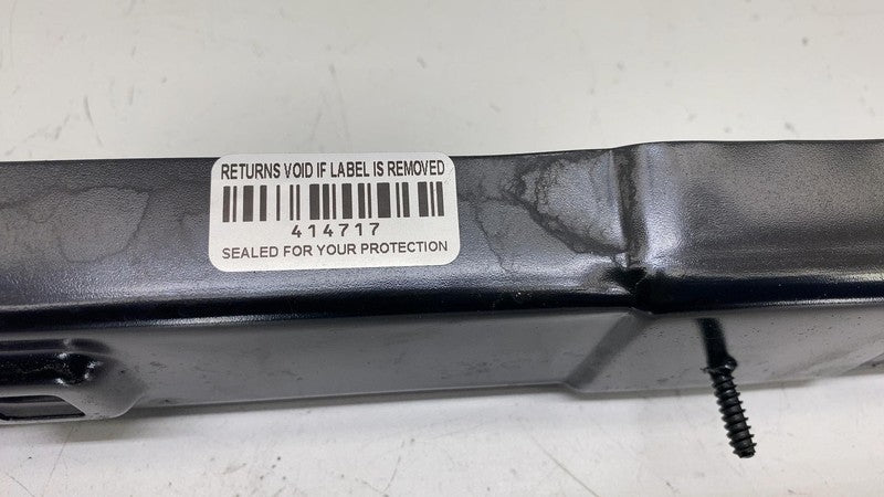 31694685 ⭕ 2021-2023 Polestar 2 Rear Splash Shield Mount Support Bracket Plate 31694685