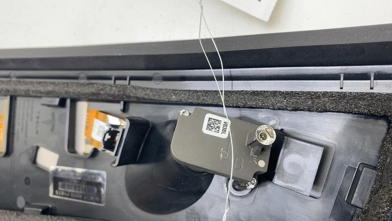 ⭕ 2024 2025 Tesla Model 3 Driver Side B-Pillar Applique Glass Trim Mol