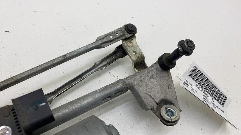 31696283 ⭕ 21-23 Polestar 2 Front Windshield Wiper Transmission Linkage w/ Motor 31696283