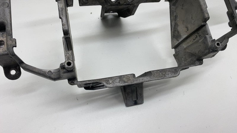 ⭕ 2011-2018 Porsche Cayenne Dashboard Center Console Head Unit Bracket