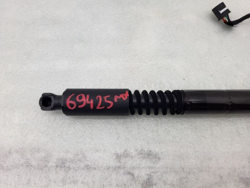 106344100C ⭕16-23 Model X Rear Left/Right Secondary Falcon Door Lift Gas Strut 1063441-00-C
