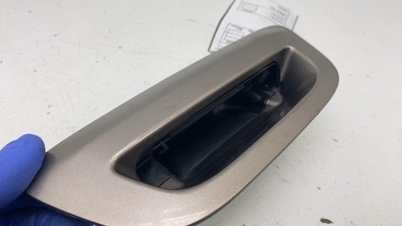 5RP06PTEAC ⭕ 2017-2019 Chrysler Pacifica Rear Liftgate Tailgate Release Handle 5RP06PTEAC