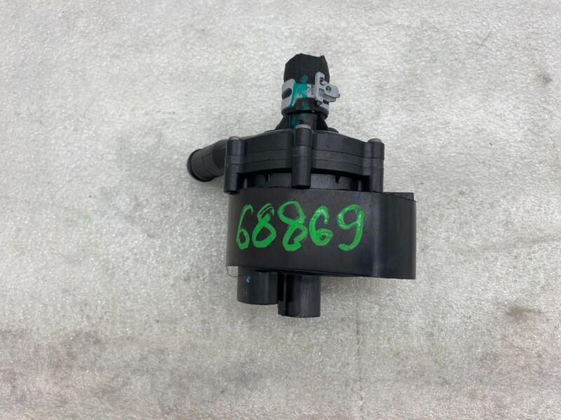 2016-2020 Tesla Model S X Cooling System Auxiliary Water Coolant Pump FWD Assy