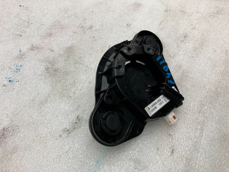 1019045-00-A ⭕ 12-20 Model S Keyless Low Frequency Passive Entry Coil w/ Bracket 1019045-00-A