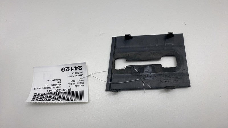 1815272 00 C 2024 2025 Tesla Cybertruck Front Driver Side Bumper Lower Tow Eye Cap Left LH