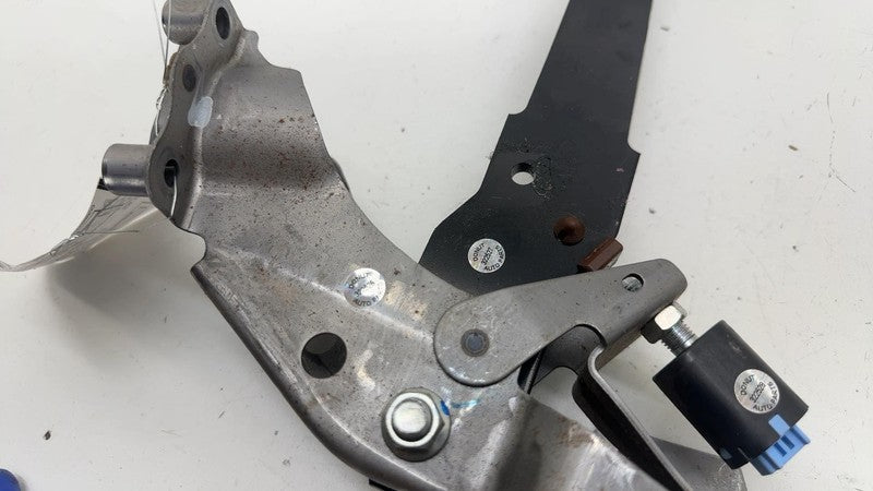 ⭕ 2018 Subaru XV Crosstrek Brake Pedal w/ Bracket Assembly