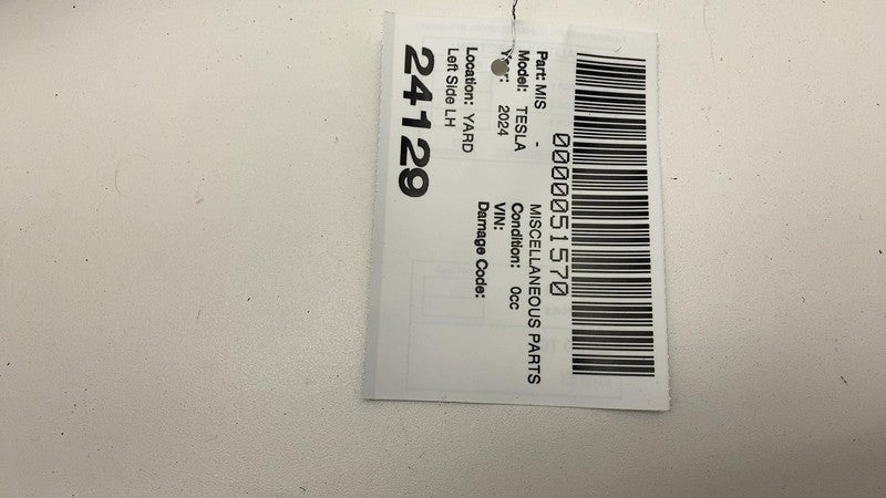 2024 Tesla Cybertruck Rear Driver Side Diffuser Mount Bracket Left 180