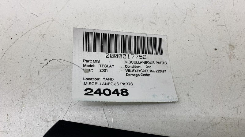⭕ 17-23 Model 3 Y Rear Right Taillight Charge Port Door Reflector 1518