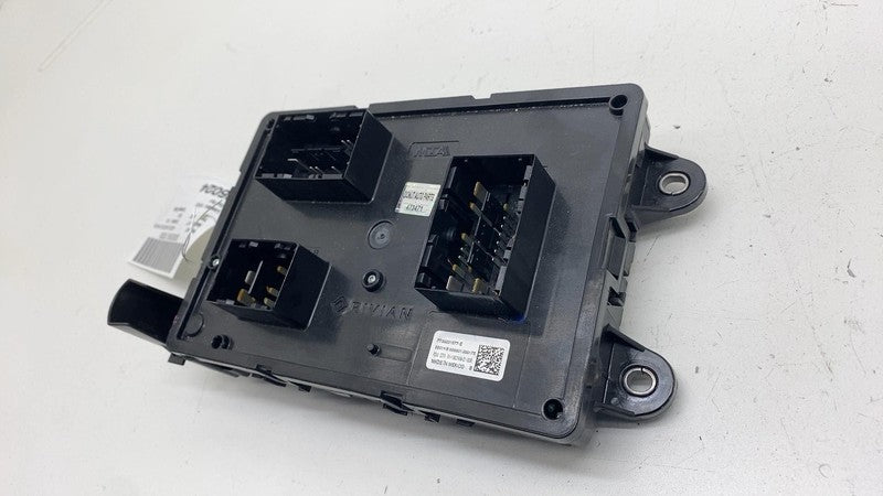 PT00031577E ⭕ 22-24 Rivian R1T R1S Passenger Side Fuse Junction Relay Box Right PT00031577-E