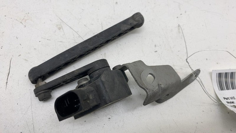 32221477 ⭕ 21-23 Polestar 2 Front Driver Side Headlight Height Level Sensor Left 32221477