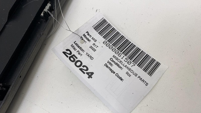 PT00046991-D ⭕ 22-24 Rivian R1T R1S Left Side Underbody Splash Guard Panel Cover PT00046991