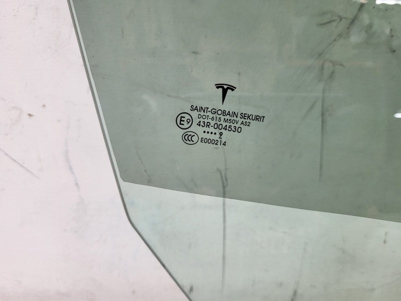 E9 43R-004530 ⭕ 2017-2019 Tesla Model 3 Front Passenger Door Window Glass Right (Single Pane)