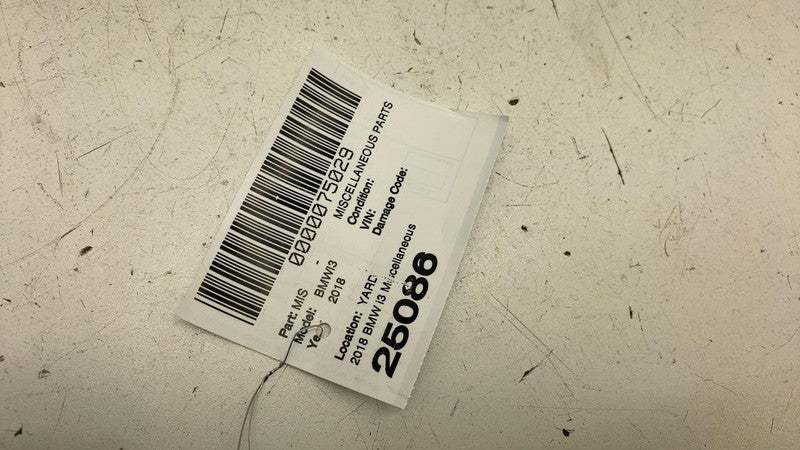 ⭕ 2014-2021 BMW i3 I01 Rear Trunk Lid Release Open Switch 8113312