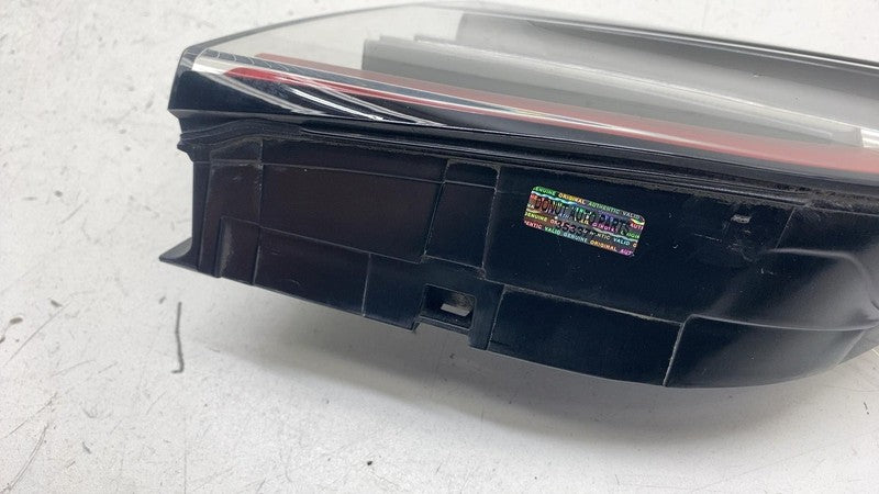 1502089-97-B ⭕ 2020-2024 Model Y Rear Right Inner Taillight LED Tail Lamp 4-Pin 1502089-97-B