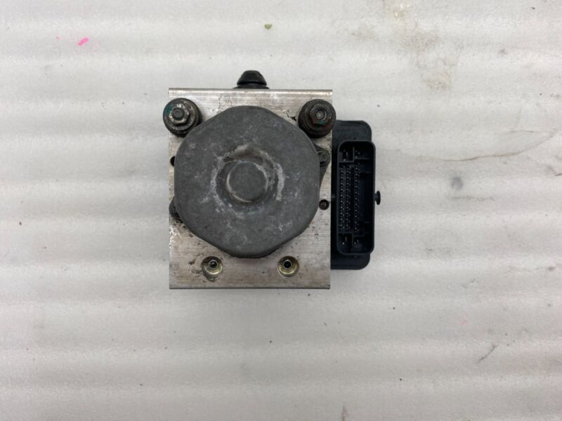 600636300C 2012-2015 Tesla Model S Hydraulic Control ABS Anti-Lock Brake System Pump Module