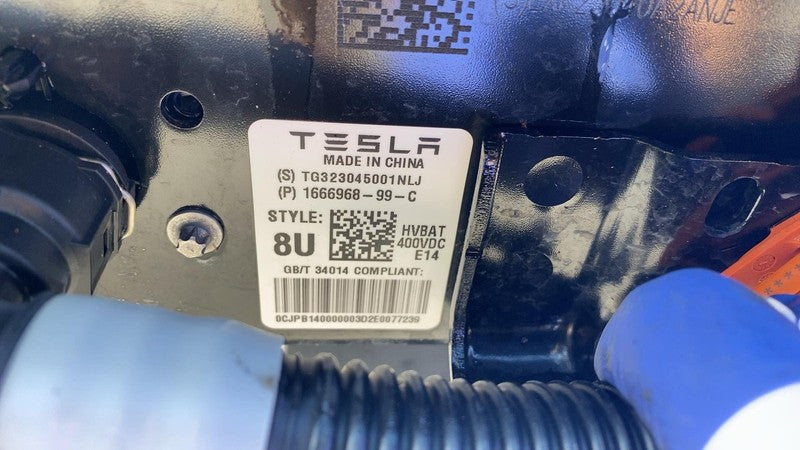 1666968 99 C ⭕ 23-25 Model 3 M3 LFP Standard Range Battery Pack 400VDC 60kWh RWD 1666968-99-C