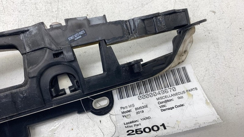 ⭕ 2018 2019 2020 BMW 530e Engine Compartment Support Mount Bracket 611