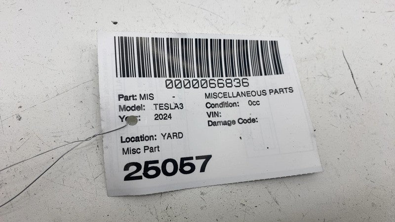 1780580-00-C ⭕ 24-25 Tesla Model 3 M3 Interior End Point Module Booster Assembly 1780580-00-C