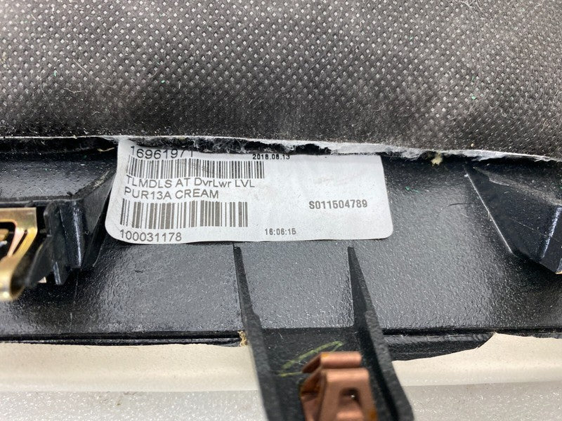 100240522H ⭕ 2016-2020 Model S Left Knee Lower Dashboard Steering Column Cover 1002405-22-H