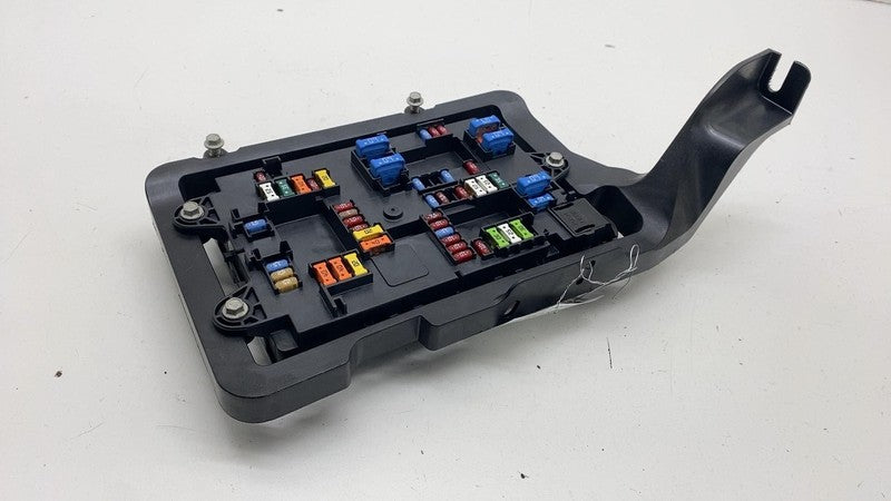 PT00031575E ⭕ 22-24 Rivian R1T R1S Left Dash Fusebox Power Relay Control Module PT00031575-E