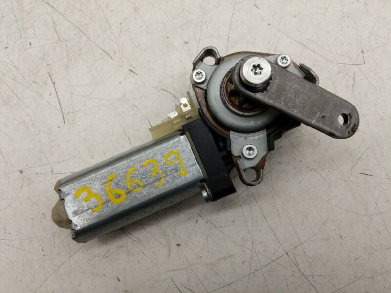 AG127349203 4P 2012-2016 Tesla Model S MS Front Passenger Side Seat Control Switch Motor Right