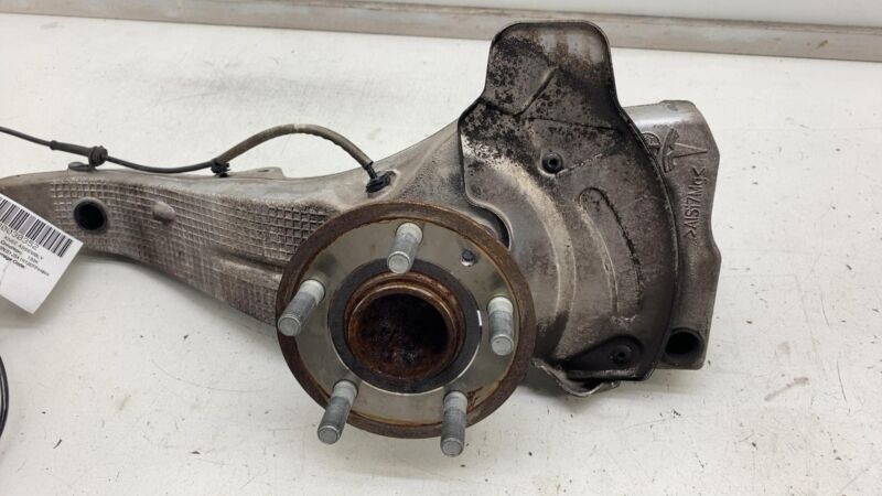 600701800C 2012-2015 Tesla Model S MS Front Right Spindle Knuckle w/ Wheel Hub & Sensor RWD