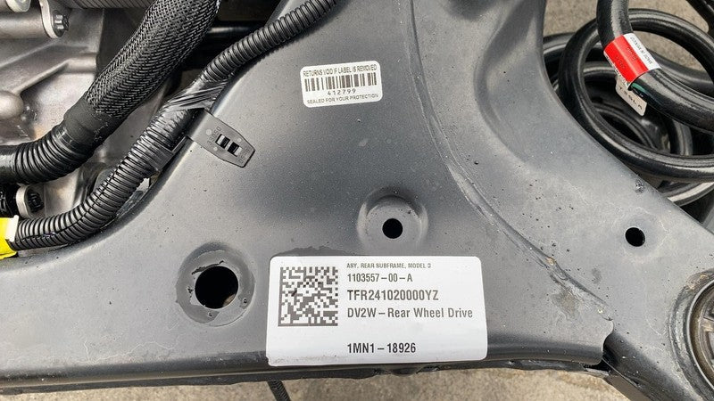 1120990 18 J ⭕ 24-25 Model 3 Rear Drive Unit Low Current + Subframe & Suspension 1120990-18-J