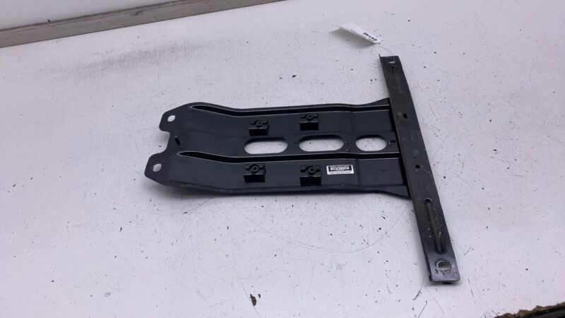 Does not apply ⭕2022-2024 Rivian R1T Under Body Brace Center Mount Support Bracket Assembly OEM