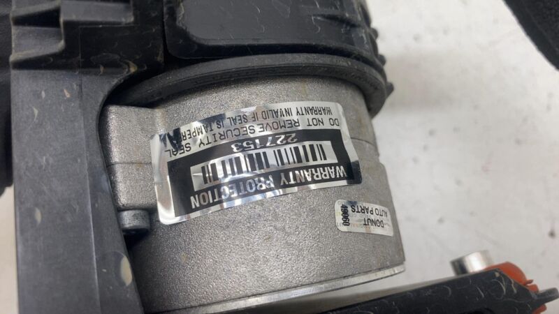 2019-2023 Audi E-Tron Battery Rear Auxiliary Water Pump w/ Bracket and Hose OEM