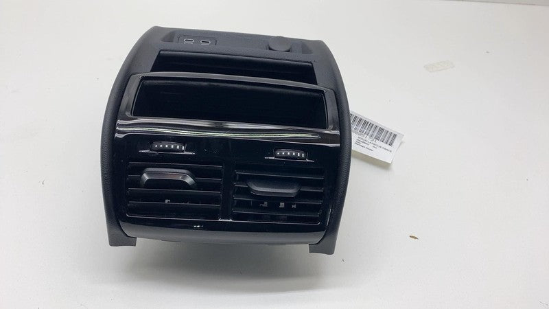 2020-2023 BMW 530e G30 Center Console Climate Control Air Vent Trim Pa