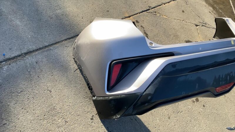 ⭕2018-2022 Toyota C-HR Rear Bumper Cover w/ Reflector Light Lamp Assembly