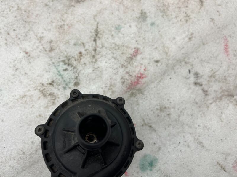 2016-2020 Tesla Model S X Cooling System Auxiliary Water Coolant Pump FWD Assy
