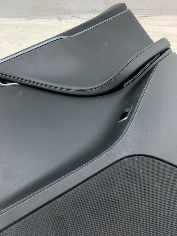 1008133-00-D ⭕ 12-21 Tesla Model S MS Rear Passenger Side Interior Door Panel Trim Card Right