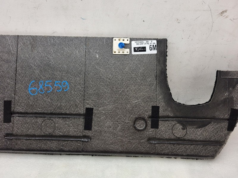 107240500E ⭕16-20 Model X 2nd Row Floor Trim Panel Carpet Mat Cover (6-Seater) 1072405-00-E