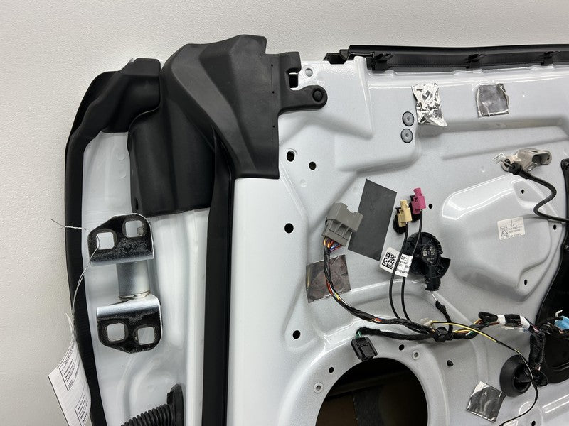 ⭕ 2016-2020 Tesla Model S Front Passenger Side Door Shell Panel Right