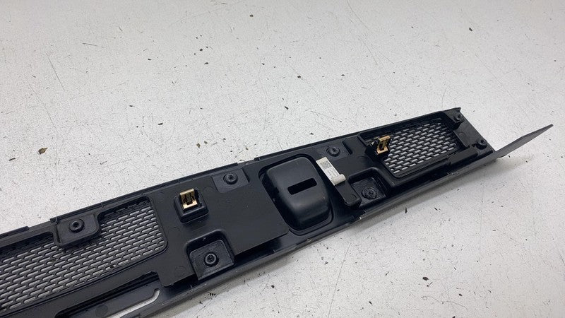 PT00001407K ⭕2022-2024 Rivian R1T Rear Package Tray Deck Shelf Trim Panel Cover PT00001407-K