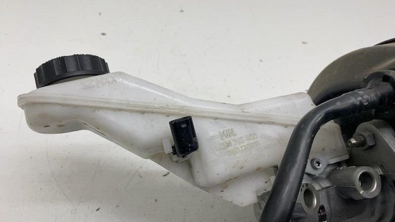 ⭕ 14-20 BMW i3 I01 Power Brake Booster Vacuum Master Cylinder & Tank Reservoir