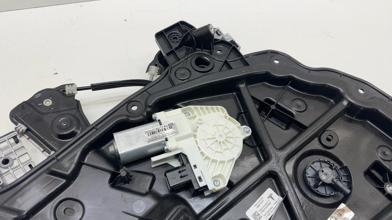 ⭕ 20-24 Tesla Model Y Rear Left Window Regulator & Motor w/ Carrier 14