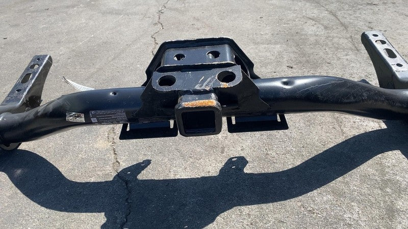 ⭕2025 Chevrolet Silverado 1500 Rear Bumper Tow Towing Trailer Hitch Ba