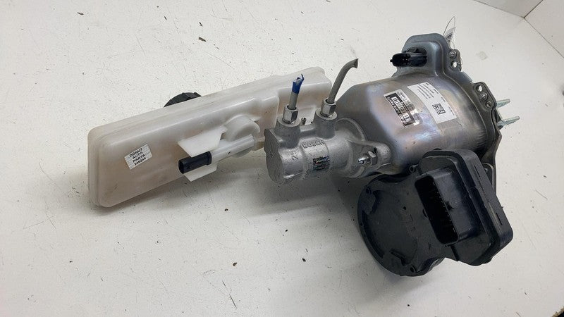 ⭕ 2017-2023 Model 3 Power Brake Booster Master Cylinder & Reservoir 10