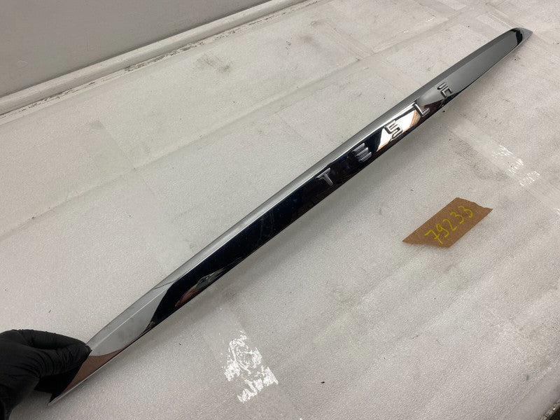 1046920 00 B ⭕ 2016-2020 Tesla Model X MX Rear Trunk Lid Mold Chrome Molding OEM 1046920-00-B