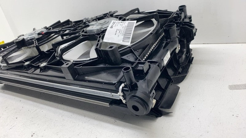 ⭕2023 2024 Toyota Prius Front Main Radiator Condenser Cooling Fan Moto