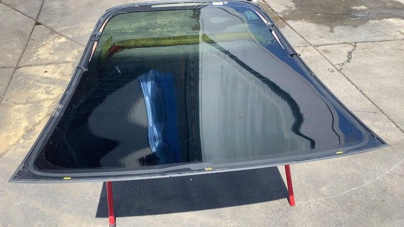 ⭕ 21-23 Model 3 M3 Rear Trunk Panoramic Backlite Glass Back Section 14